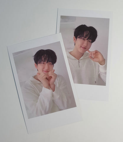 STRAY KIDS - SEASON'S GREETINGS 2024 JYP PHOTOCARD set of 2 (CHANGBIN)