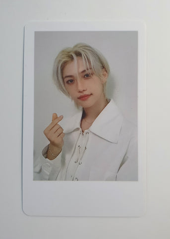 STRAY KIDS - SEASON'S GREETINGS 2024 POLAROID PHOTOCARD (FELIX)