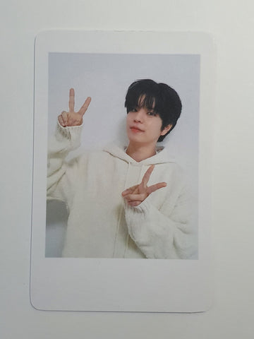 STRAY KIDS - SEASON'S GREETINGS 2024 WITH MUU PHOTOCARD (SEUNGMIN)