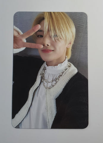 STRAY KIDS - 'STAY IN STAY' IN JEJU PHOTOCARD (I.N)