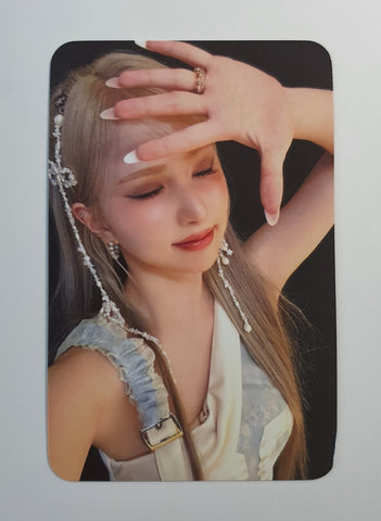 VIVIZ - VOYAGE SOUNDWAVE PHOTOCARD (EUNHA)