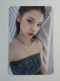 IZNA - N/A APPLE MUSIC PHOTOCARD