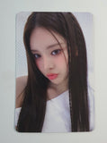 IZNA - N/A APPLE MUSIC PHOTOCARD