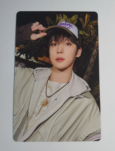 ATEEZ - GOLDEN HOUR PART.1 YUNHO PHOTOCARD