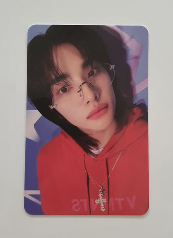 STRAY KIDS - SEASON'S GREETINGS 2025 PHOTOCARD (HYUNJIN)