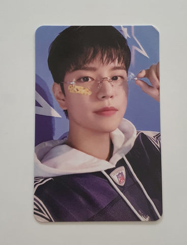 STRAY KIDS - SEASON'S GREETINGS 2025 PHOTOCARD (SEUNGMIN)