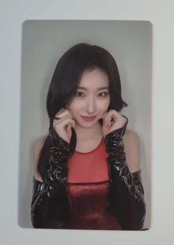 ITZY - BORN TO BE  WORLD TOUR PHOTOCARD (CHAERYEONG)