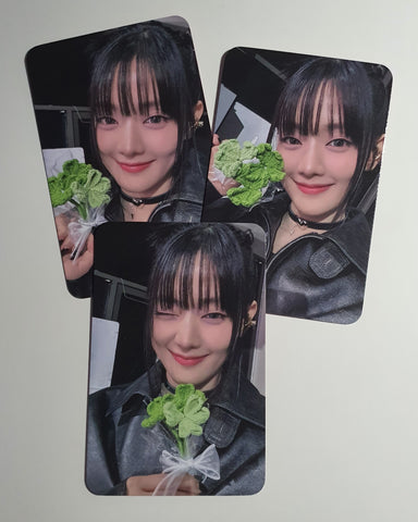 MINNIE ((G)I-DLE) - HER SOUNDWAVE PHOTOCARD