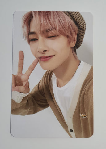 STRAY KIDS - SEASON'S GREETINGS 2023 PHOTOCARD (I.N)