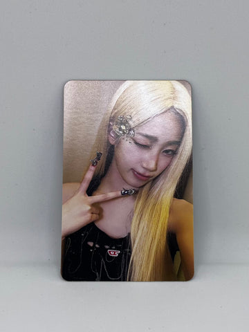 LE SSERAFIM - CRAZY WEVERSE (KAZUHA) PHOTOCARD