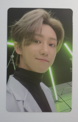 SEVENTEEN - ATTACCA WEVERSE PHOTOCARD (THE 8)