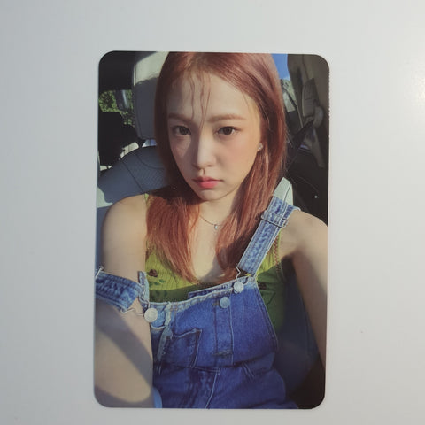 RED VELVET - COSMIC YERI PHOTOCARD